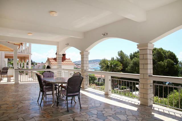 Villa Rosanda Apartments Trogir Eksteriør bilde